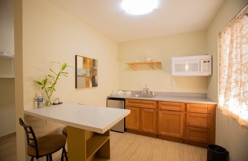 Tamuning Apartment | Beachfront Studio-Unit 205 Ocean Villa
