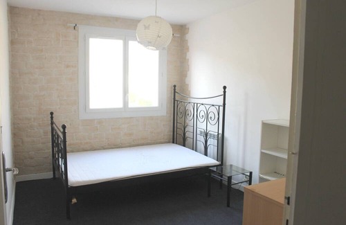 Tain-l'Hermitage Apartment | Homerez - Nice appartement for 5 ppl. with balcony at Tain-l'Hermitage