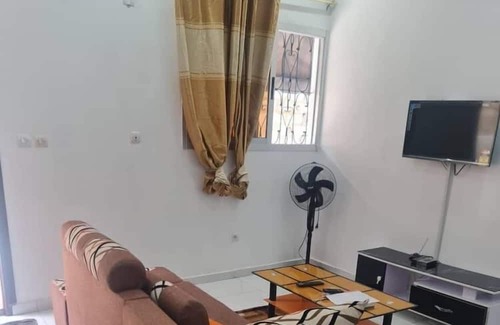 Yamoussoukro Apartment | Résidence Grâce Divine - 50 logements