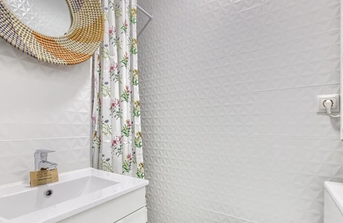 Malasana Apartment | Charming Plaza del Dos de Mayo - Totally renewed