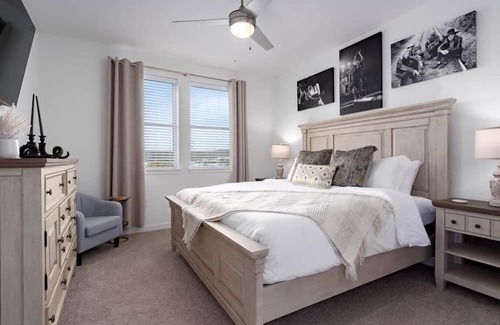 Pelham Apartment | Near Oak Mt Amphitheatre and Pelham Civic Complex