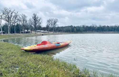 Ringold RV Rental | Cozy getaway with lake view. Pet Friendly/Close to Hochatown
