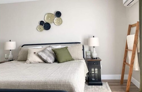 Hurricane Apartment | Lazy B Bungalow of Zion East+West