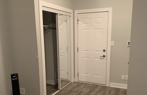 Barrie Apartment | Clean studio apartment. Home away from home