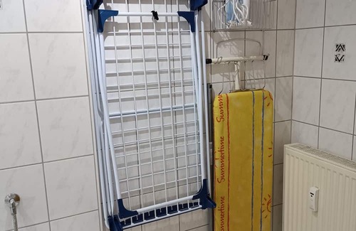 Altdorf Apartment | 2 Zimmer Wohnung mit Balkon und Klimaanlage