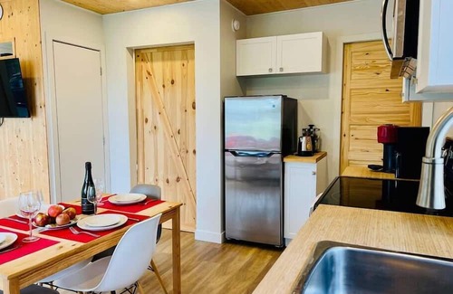 Magog House | L'Ancre Dorée - Access to the Lake 219