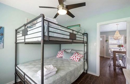 Surfside Beach House | The Surf Shack|BeachBox|Large Deck|Steps from Sand