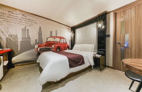 Bongmyeong-dong Hotel | Daejeon Yuseong Cannes