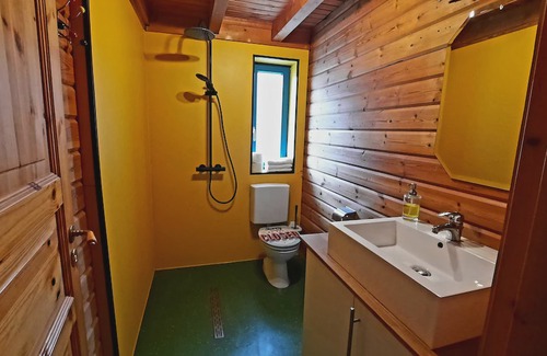 Kleineicholzheim Cabin | Cozy evenings in the log cabin, by the fireplace and in the wood-fired Finnish sauna