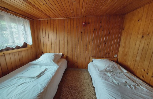 gmina Wysmierzyce House | Charming House with a huge garden for your exclusive use. Pets friendly.