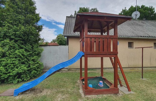 Balatonkiliti Apartment | Holiday apartment in a quiet location with pool and children's playground