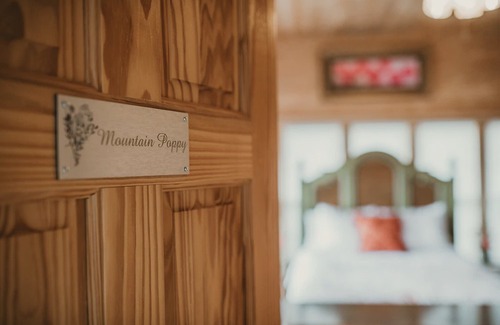Dubois House | The Lodge at Arcady Ridge Ranch, Sleep 6-14, Mountain Views, NEW SAUNA!
