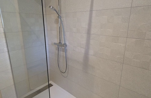 Aulnay-la-Riviere House | Maison familiale avec piscine privée chauffée, près de Pithiviers et Fontainebleau, à 1h30 de Paris
