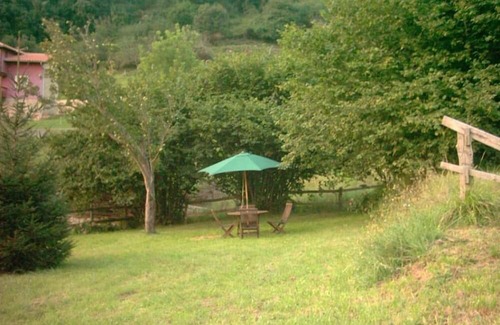 Buelles Cottage | Buelles: Cottage, quality and warmth between the mountains and the sea