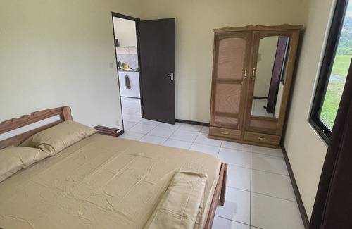 Clevia House | Homey place in a nature location, 5 min from new Amsterdam museum