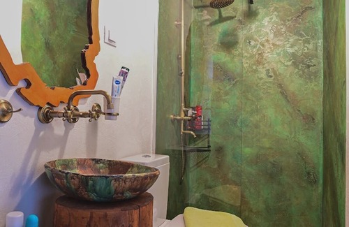 Sirnea House | Refurbished barn looking over the mountains - 20 min away from Dracula's Castle