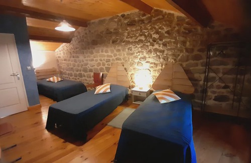 Rochepaule House | Charming gîte for 7 people, near lake and river