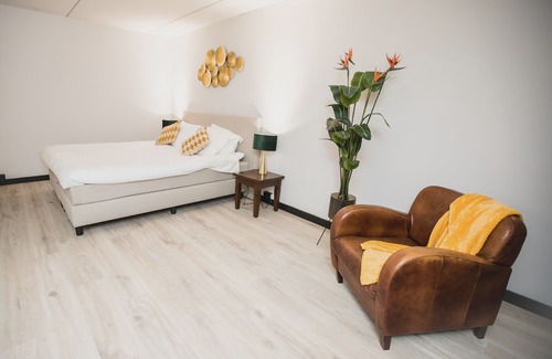 't Hart Apartment | Private Guesthouse with sauna
