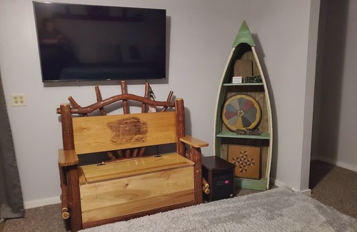 Summersville Apartment | Sunset Suite at Lake Sometimes!