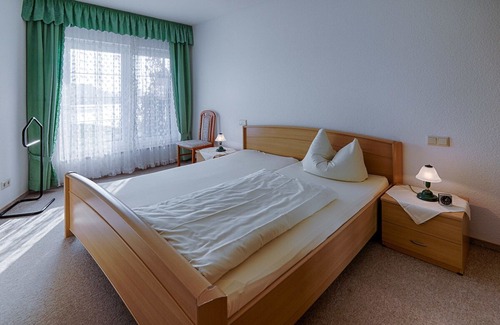Rietzmeck House | Elbterrassen zu Brambach