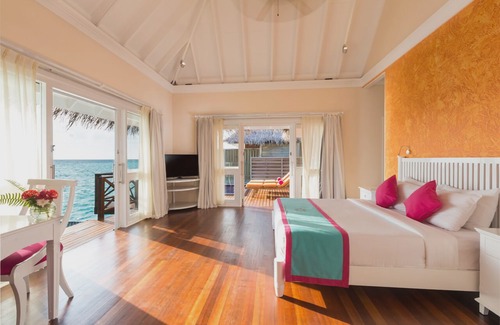 Vilu Reef Resort | Sun Siyam Vilu Reef with Free Transfer