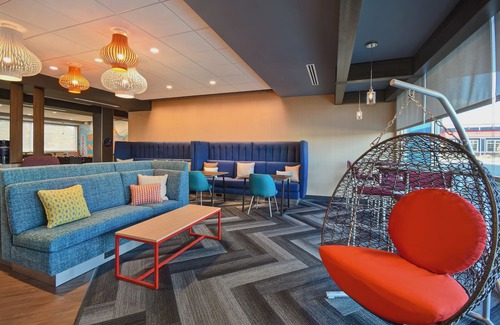 Concord Hotel | Tru by Hilton Concord