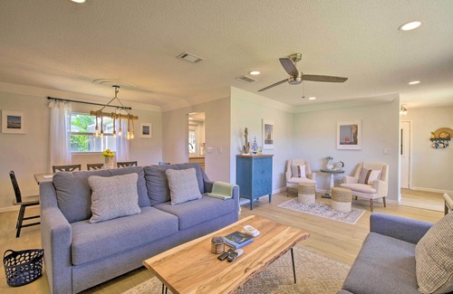 Golden Beach Estates House | Quiet Satellite Beach Home with Lanai, Walk to Beach