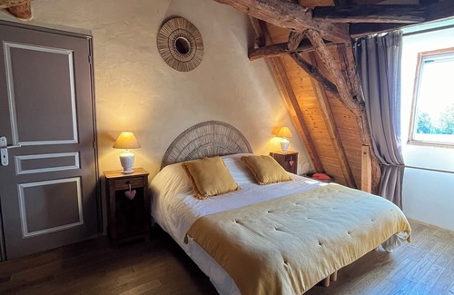 Saint-Avit-Senieur Bed & Breakfast | Chambre d'hôtes La Ferme de la Croix.