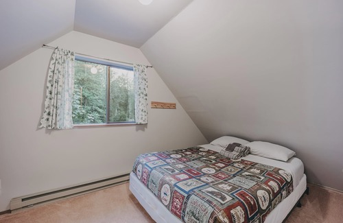 Maple Falls Ski Chalet | Mt Baker Lodging - Cabin 67 - Private 2-story cabin with a private hot tub