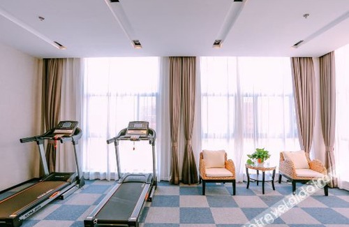 Huashan District Hotel | Jinjiang Metropolis Hotel (Ma'an Shandong Station Anhui Industry university Branch)