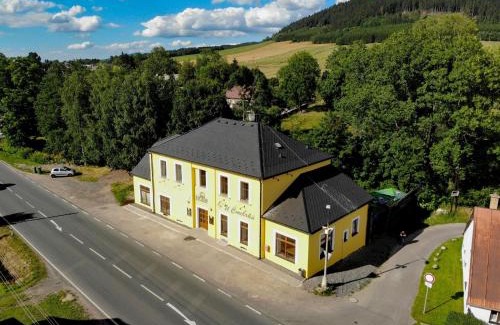 Cervena Voda House | U Čmeláků