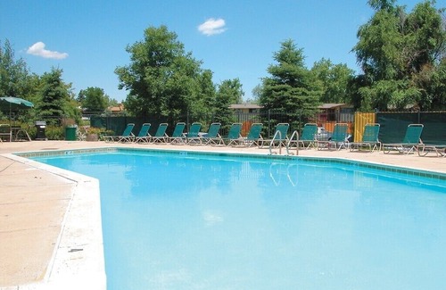 Boulder Apartment | Furnished All Inclusive 1 Bedroom Condo Two Blocks East of CU