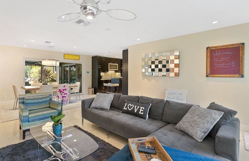 Wilton Manors Villa | BEAUTIFUL ZEN HOME WITH LARGE HEATED POOL & SPRING DISCOUNT!
