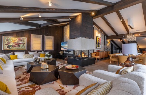 Sailly sur la Lys Ski Chalet | Modern Luxury Meets Alpine Charm- Private 6 Bedrooms Chalet With Spa