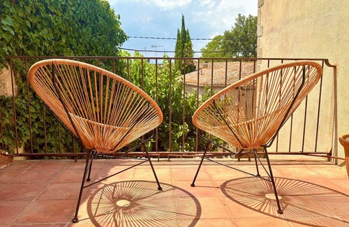 Ullastret Apartment | HOTEL EL FORT DúLLASTRET. Apartment 3: Two bedrooms with terrace.