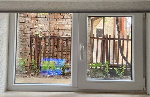 Petrich Apartment | Имаме Епископската базилика и Статуята на Спартак 25км и 37км Мелнишки Пирамиди,