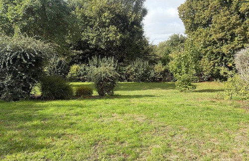 Rouesse-Vasse Cottage | Spacious home with park and WIFI, near Le Mans