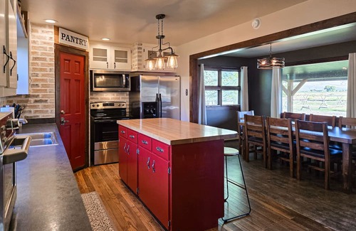 Del Norte House | Mountain View Home w/ jetted tub, fire pit, air hockey, foosball near Wolf Creek