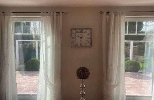 Brookmerland House | Holiday home with 3 bedrooms