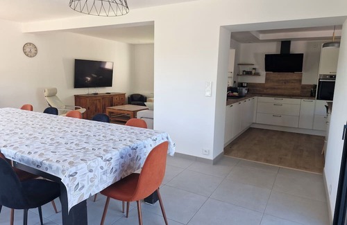 Saint-Nicolas-du-Pelem House | Quiet house. Pets welcome.