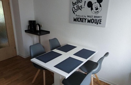 Ebersbach Apartment | Ferienwohnung Ebersbach - Holiday apartment with balcony