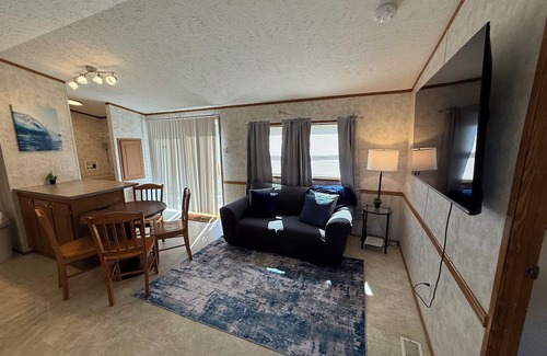 Murphysboro Cabin | Cozy 2-bedroom cabin minutes from Kincaid Lake boat ramp