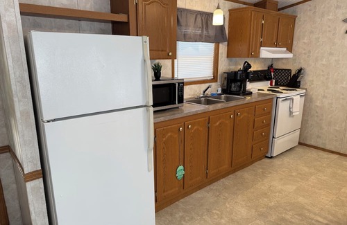 Murphysboro Cabin | Cozy 2-bedroom cabin minutes from Kincaid Lake boat ramp