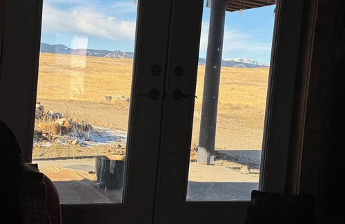Buffalo Cabin | Phenomenal 3-bedroom cabin at Base of Big Horns