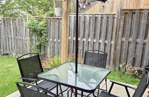 Guelph Apartment | Modern,1BR Guesthouse Studio