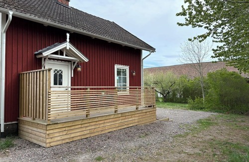Kumla Apartment | Delightful 1-bedroom apartment in Skyberga