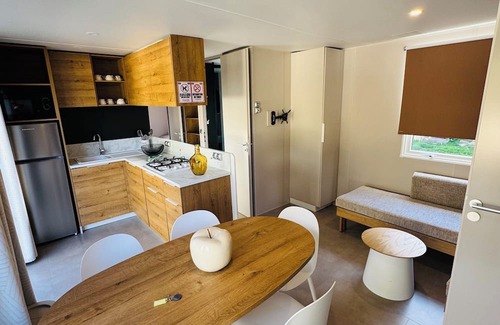 Neuvy House | Mobile home complex in the Château de Nogentel residential leisure park!