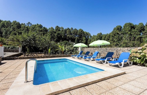 Cueva del Viento Ski Chalet | Home2Book Icod Rural Escape, Pool & BBQ
