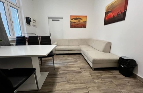 Simmering Apartment | Charming private Room in shared Apt. Very Central