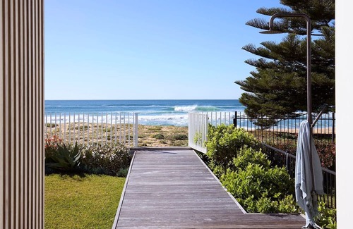 Avoca Beach House | Dune House by Contemporary Hotels